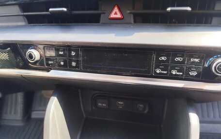 KIA Sportage IV рестайлинг, 2024 год, 2 000 000 рублей, 12 фотография