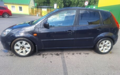 Ford Fiesta, 2006 год, 180 000 рублей, 3 фотография