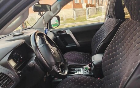 Toyota Land Cruiser Prado 150 рестайлинг 2, 2021 год, 5 100 000 рублей, 4 фотография