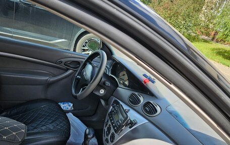 Ford Focus IV, 2001 год, 180 000 рублей, 3 фотография