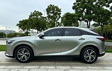 Lexus RX IV рестайлинг, 2025 год, 6 670 010 рублей, 10 фотография