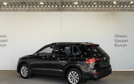 Volkswagen Tiguan II, 2017 год, 1 799 000 рублей, 4 фотография