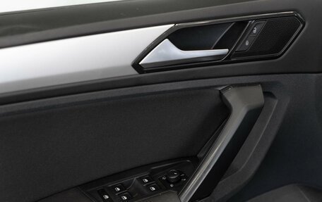 Volkswagen Tiguan II, 2017 год, 1 799 000 рублей, 8 фотография