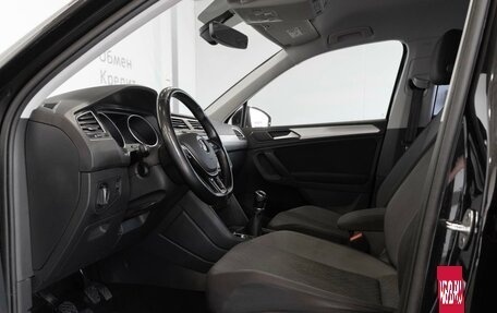 Volkswagen Tiguan II, 2017 год, 1 799 000 рублей, 10 фотография