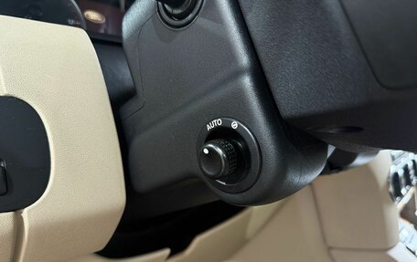 Land Rover Discovery IV, 2013 год, 1 980 000 рублей, 18 фотография
