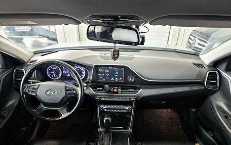 Hyundai Grandeur, 2019 год, 1 099 000 рублей, 13 фотография