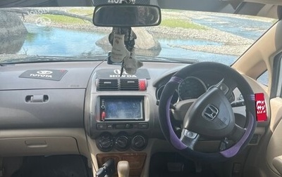 Honda Fit Aria, 2003 год, 350 000 рублей, 1 фотография