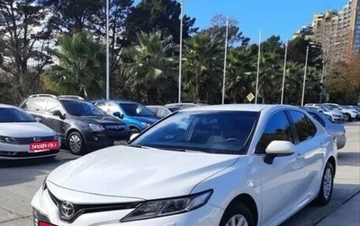 Toyota Camry, 2020 год, 3 050 000 рублей, 1 фотография