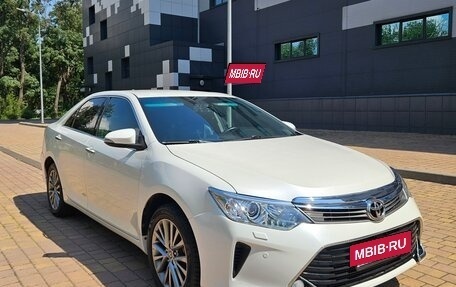 Toyota Camry, 2016 год, 2 150 000 рублей, 3 фотография