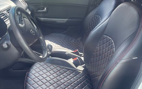 KIA Rio III рестайлинг, 2015 год, 1 050 000 рублей, 10 фотография