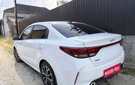 KIA Rio IV, 2021 год, 1 590 000 рублей, 3 фотография