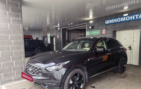 Infiniti FX II, 2011 год, 1 380 000 рублей, 2 фотография