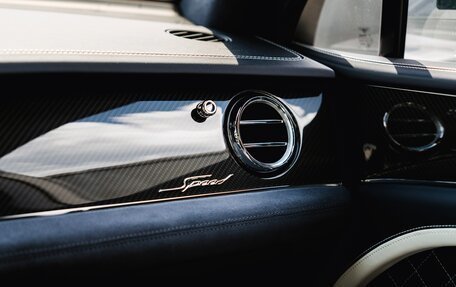Bentley Bentayga I, 2023 год, 27 300 000 рублей, 15 фотография
