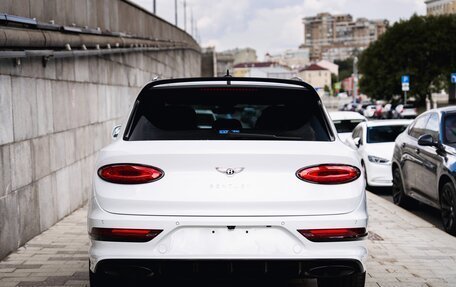 Bentley Bentayga I, 2023 год, 27 300 000 рублей, 5 фотография