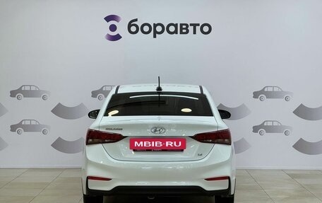 Hyundai Solaris II рестайлинг, 2018 год, 1 330 000 рублей, 4 фотография