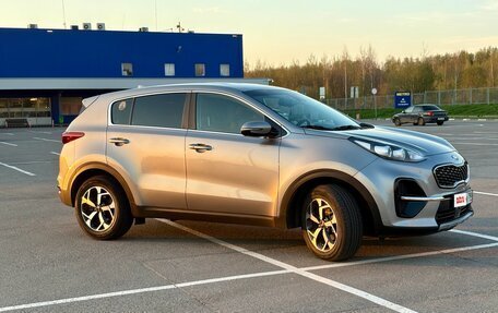 KIA Sportage IV рестайлинг, 2020 год, 2 830 000 рублей, 4 фотография