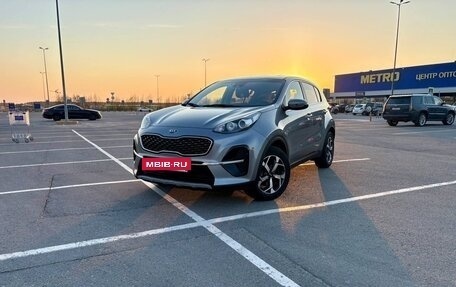 KIA Sportage IV рестайлинг, 2020 год, 2 830 000 рублей, 3 фотография