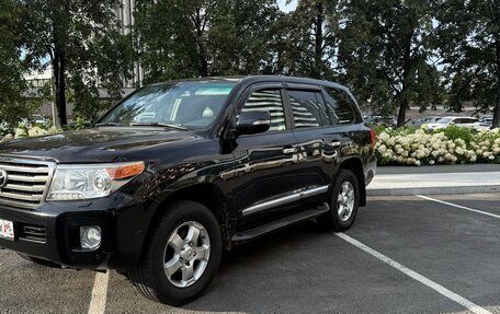 Toyota Land Cruiser 200, 2013 год, 3 599 000 рублей, 2 фотография