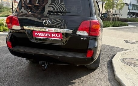 Toyota Land Cruiser 200, 2013 год, 3 599 000 рублей, 8 фотография