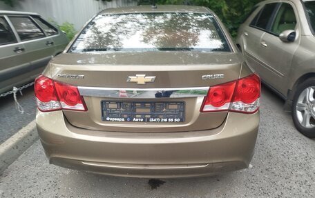 Chevrolet Cruze II, 2013 год, 600 000 рублей, 4 фотография