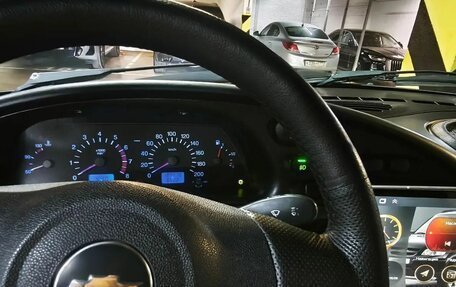 Chevrolet Niva I рестайлинг, 2011 год, 600 000 рублей, 4 фотография