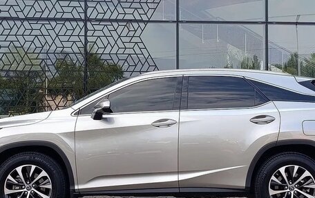 Lexus RX IV рестайлинг, 2020 год, 4 650 000 рублей, 3 фотография