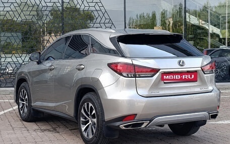 Lexus RX IV рестайлинг, 2020 год, 4 650 000 рублей, 2 фотография