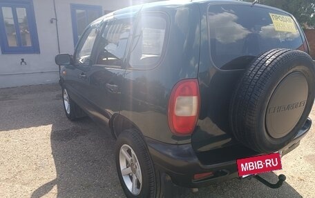 Chevrolet Niva I рестайлинг, 2004 год, 410 000 рублей, 3 фотография