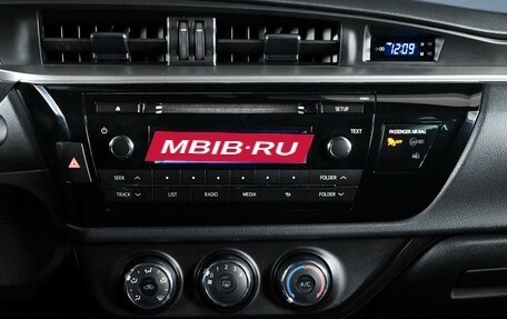 Toyota Corolla, 2015 год, 1 560 000 рублей, 14 фотография
