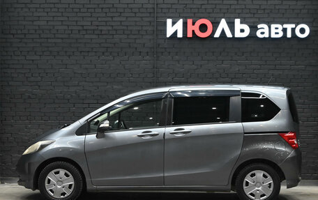 Honda Freed I, 2010 год, 1 000 000 рублей, 8 фотография