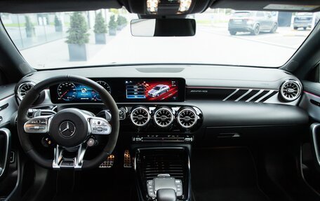 Mercedes-Benz CLA AMG, 2021 год, 4 200 000 рублей, 10 фотография