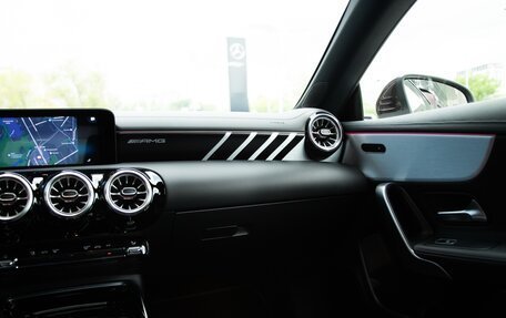 Mercedes-Benz CLA AMG, 2021 год, 4 200 000 рублей, 14 фотография
