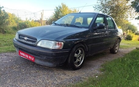 Ford Orion III, 1993 год, 90 000 рублей, 2 фотография