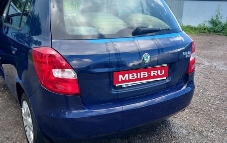 Skoda Fabia II, 2011 год, 350 000 рублей, 4 фотография