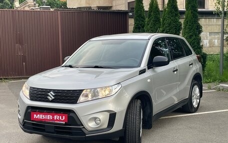 Suzuki Vitara II рестайлинг, 2021 год, 1 590 000 рублей, 3 фотография