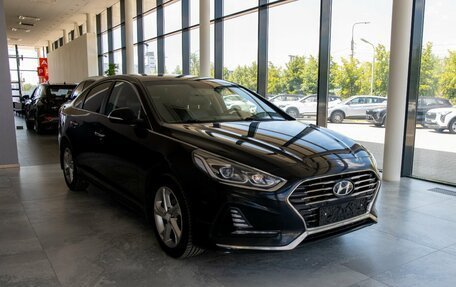 Hyundai Sonata VII, 2018 год, 2 300 000 рублей, 1 фотография