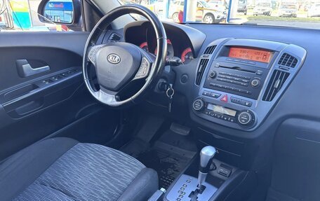 KIA cee'd I рестайлинг, 2009 год, 525 000 рублей, 6 фотография