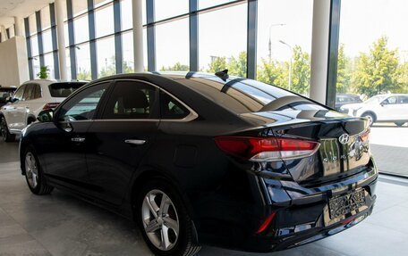 Hyundai Sonata VII, 2018 год, 2 300 000 рублей, 4 фотография