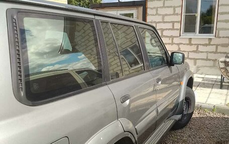 Nissan Patrol, 2003 год, 900 000 рублей, 5 фотография