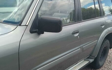 Nissan Patrol, 2003 год, 900 000 рублей, 11 фотография