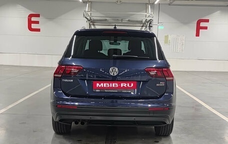 Volkswagen Tiguan II, 2017 год, 2 295 000 рублей, 7 фотография