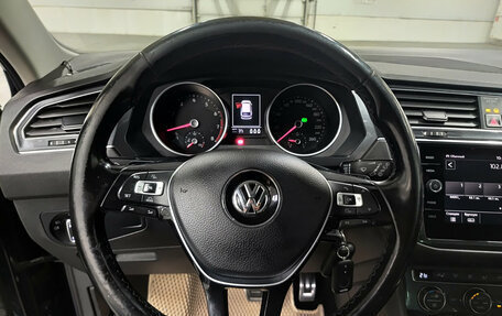 Volkswagen Tiguan II, 2017 год, 2 295 000 рублей, 24 фотография