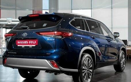 Toyota Highlander, 2026 год, 5 700 000 рублей, 23 фотография