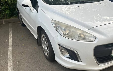 Peugeot 308 II, 2012 год, 399 000 рублей, 2 фотография