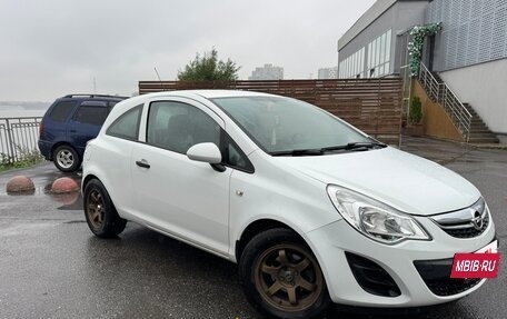 Opel Corsa D, 2013 год, 550 000 рублей, 3 фотография