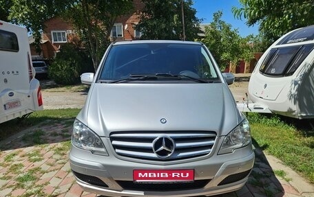 Mercedes-Benz Viano, 2014 год, 2 450 000 рублей, 1 фотография