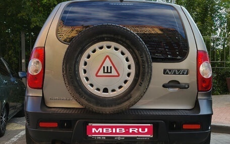 Chevrolet Niva I рестайлинг, 2014 год, 588 000 рублей, 4 фотография