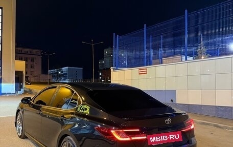 Toyota Camry, 2024 год, 3 200 000 рублей, 5 фотография