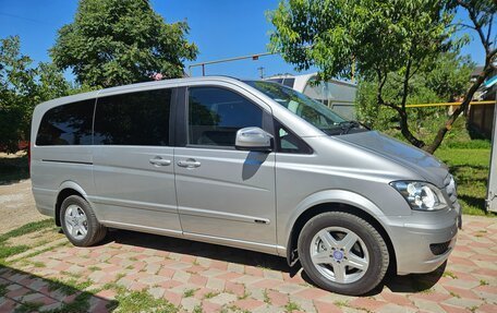 Mercedes-Benz Viano, 2014 год, 2 450 000 рублей, 2 фотография