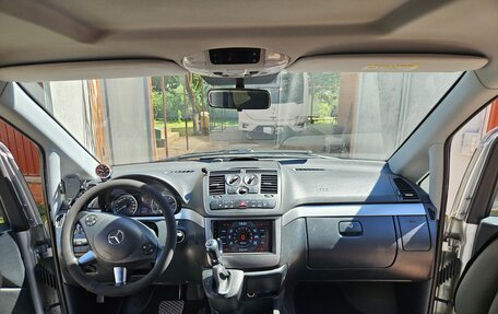 Mercedes-Benz Viano, 2014 год, 2 450 000 рублей, 11 фотография
